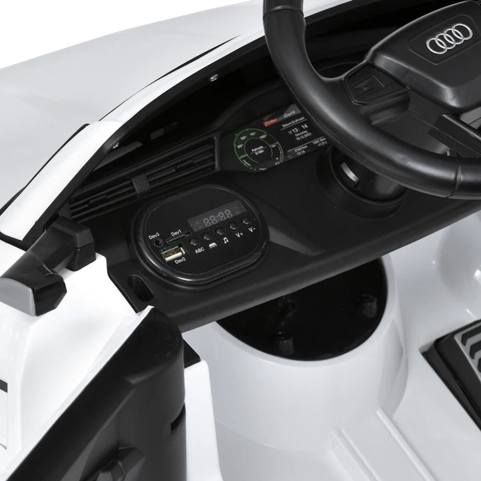 Детский электромобиль Audi SQ8 M 5899EBLR-1 98x50x45 см экокожа черный
