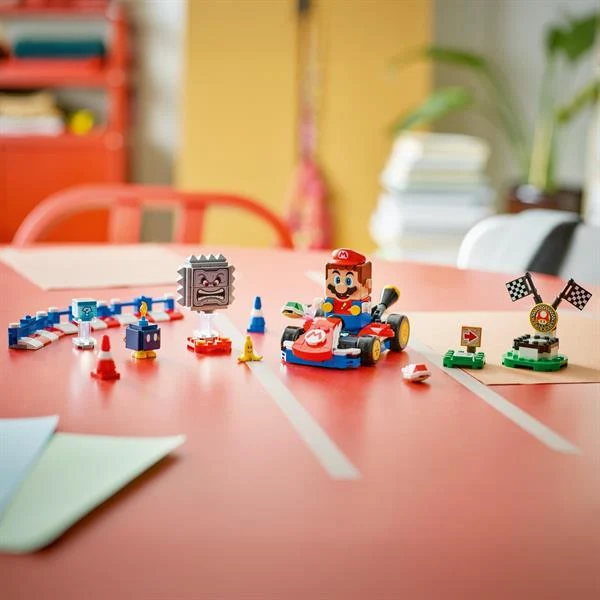 Конструктор LEGO Super Mario 72043 Mario Kart 278 деталей Пластик Різнобарвний