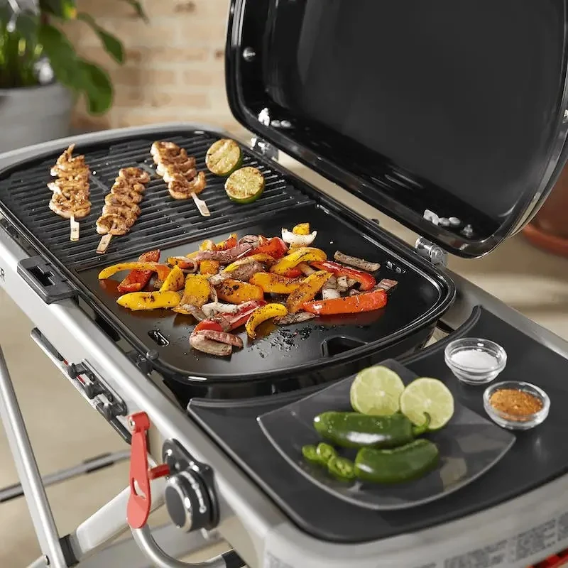 Планча для газового гриля Weber Traveler 34,5х32х1,3 см чавун з антипригарним покриттям