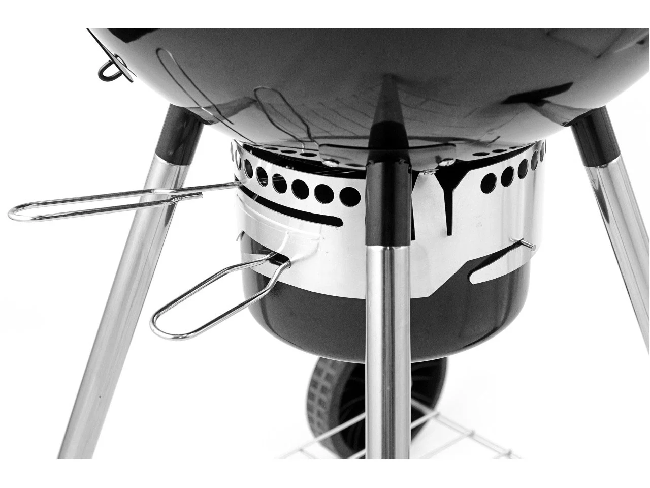 Вугільний гриль Kettle Patriot 57 см сталь 68х62х106 см чорний