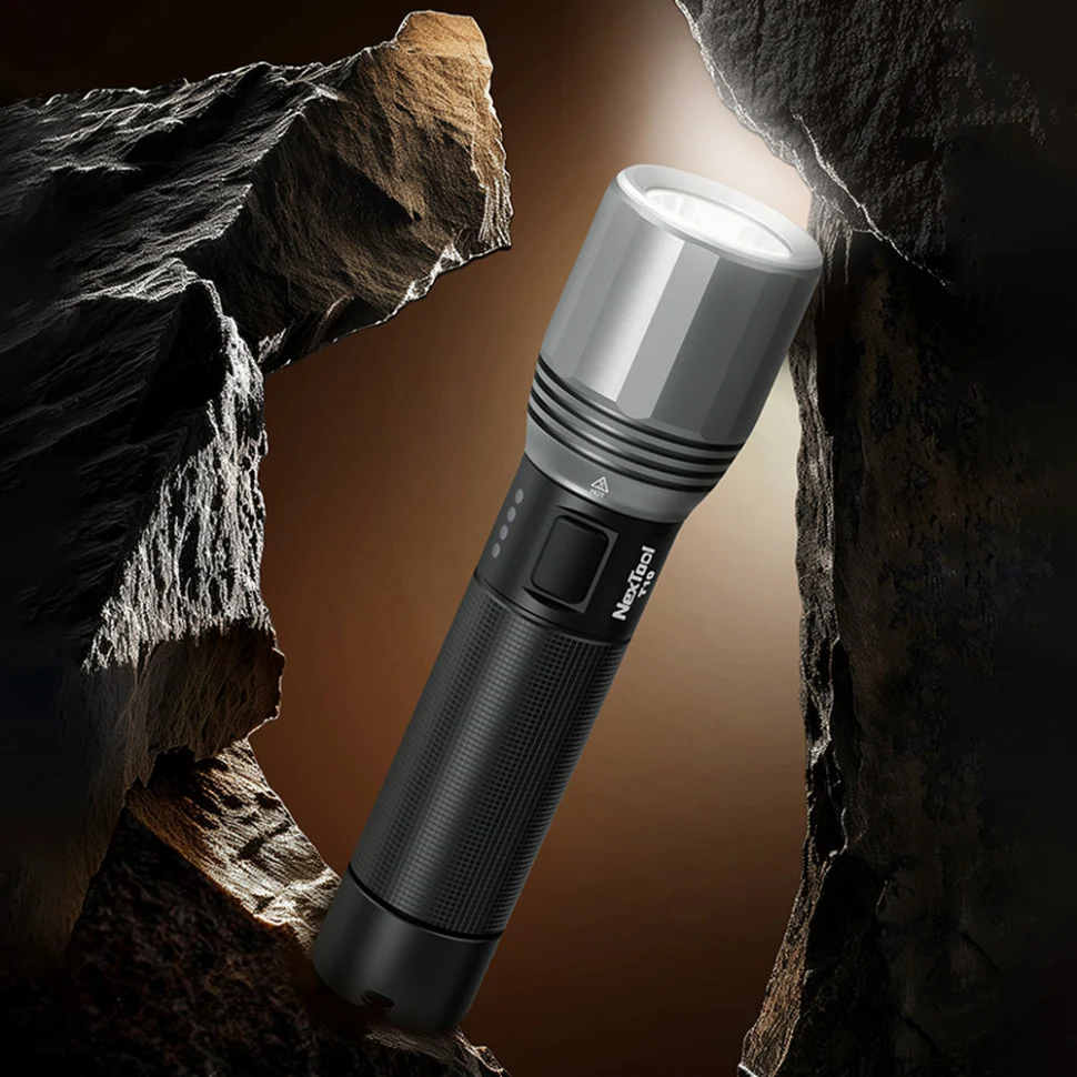Ручной фонарь NexTool Flashlight T10 2000 лм алюминиевый 152х28х38 мм черный