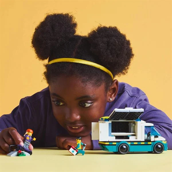 Конструктор LEGO City Швидка допомога 184 деталі Пластик Різнобарвний