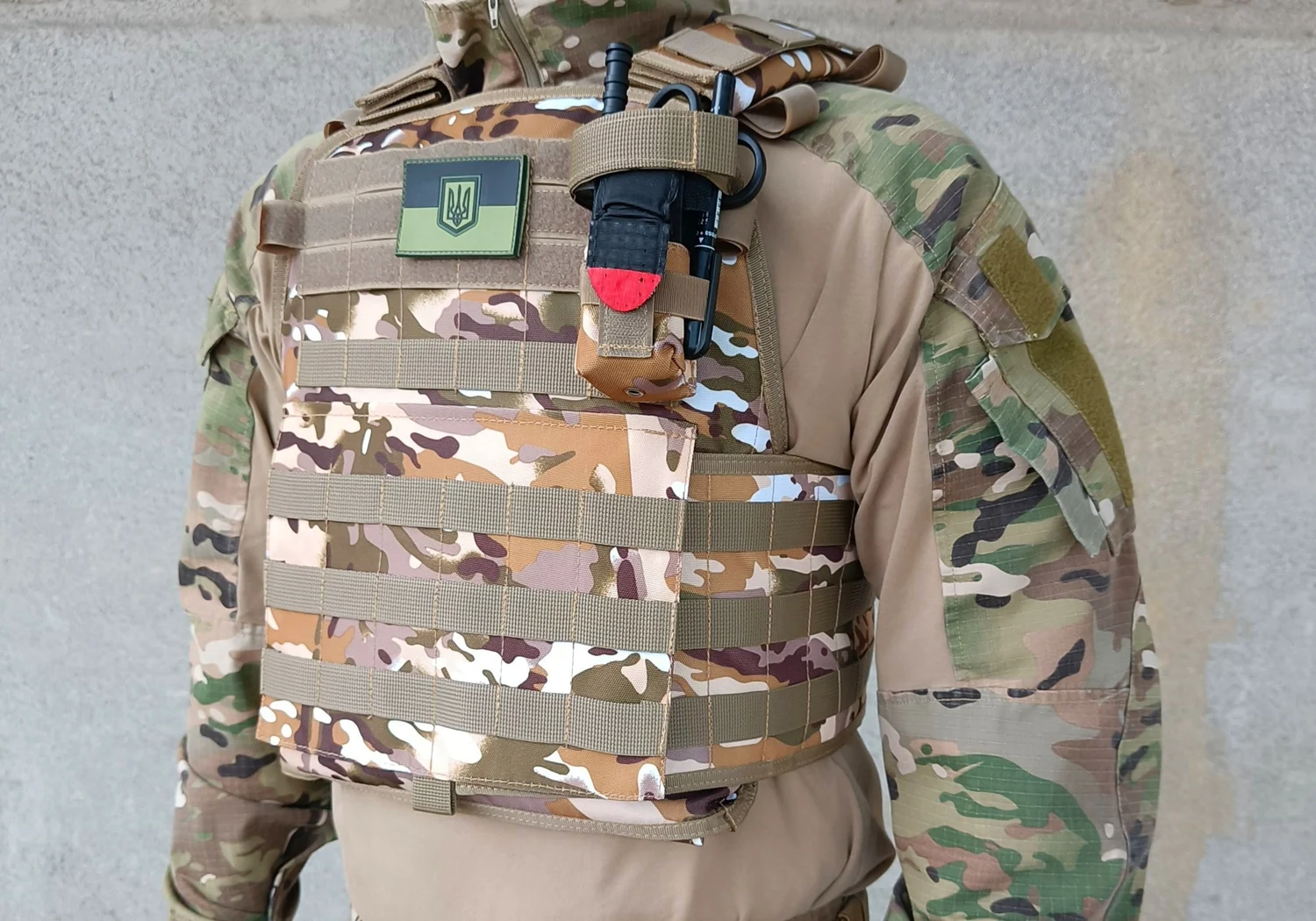 Плитоноска Pantsyr-2 тактичний жилет MOLLE 1,1 кг Cordura 1050 Multicam Arid