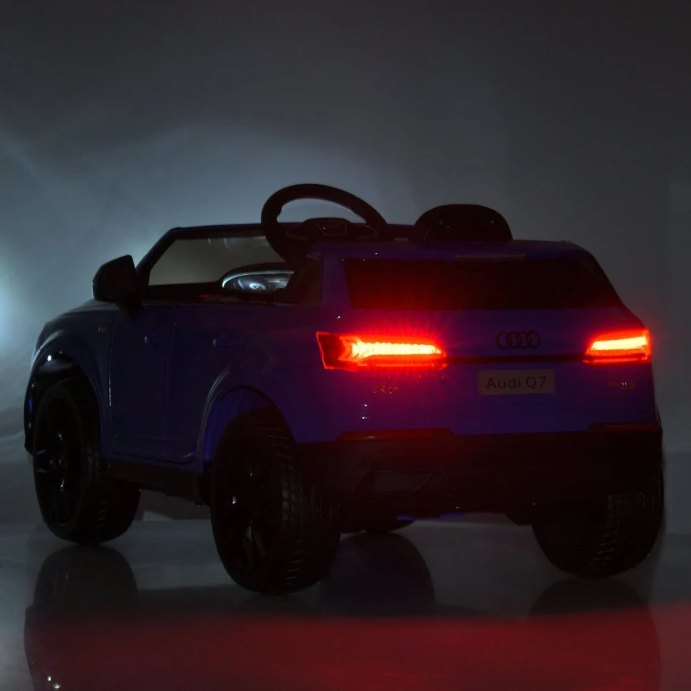 Електромобіль Audi Q7 M 5796EBLR 116x68x54 см пластик коричневий до 25 кг