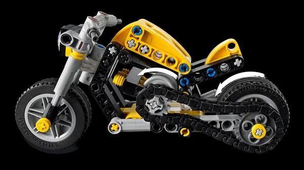 Конструктор LEGO Technic Жовтий мотоцикл 151 деталь Пластик 42225