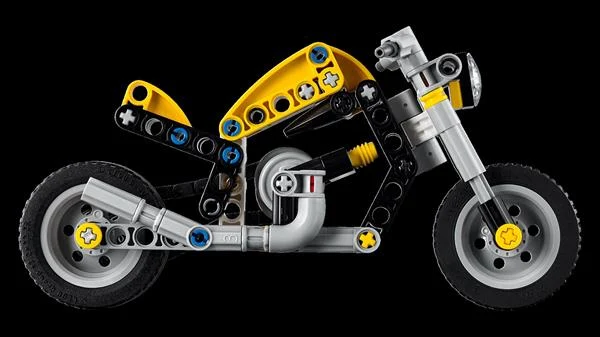 Конструктор LEGO Technic Жовтий мотоцикл 151 деталь Пластик 42225