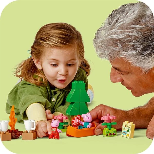 Конструктор LEGO DUPLO Свинка Пеппа Туристичний похід 32 деталі Пластик Різнобарвний