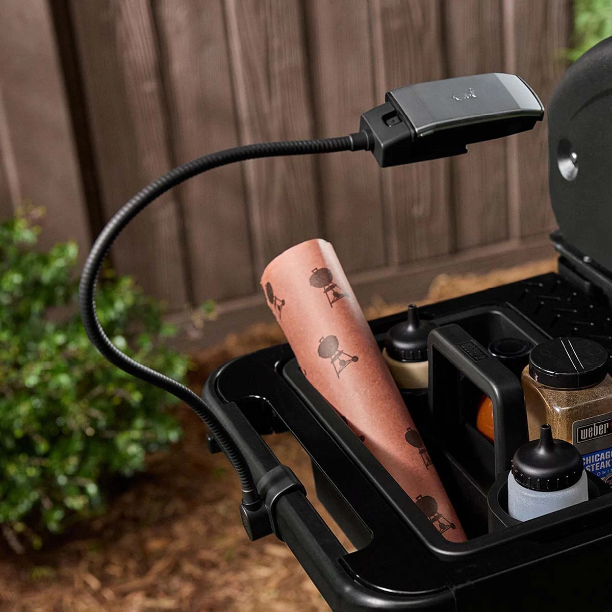 Гнучкий ліхтар Weber Works Flex Light 20х18,9 см пластик чорний