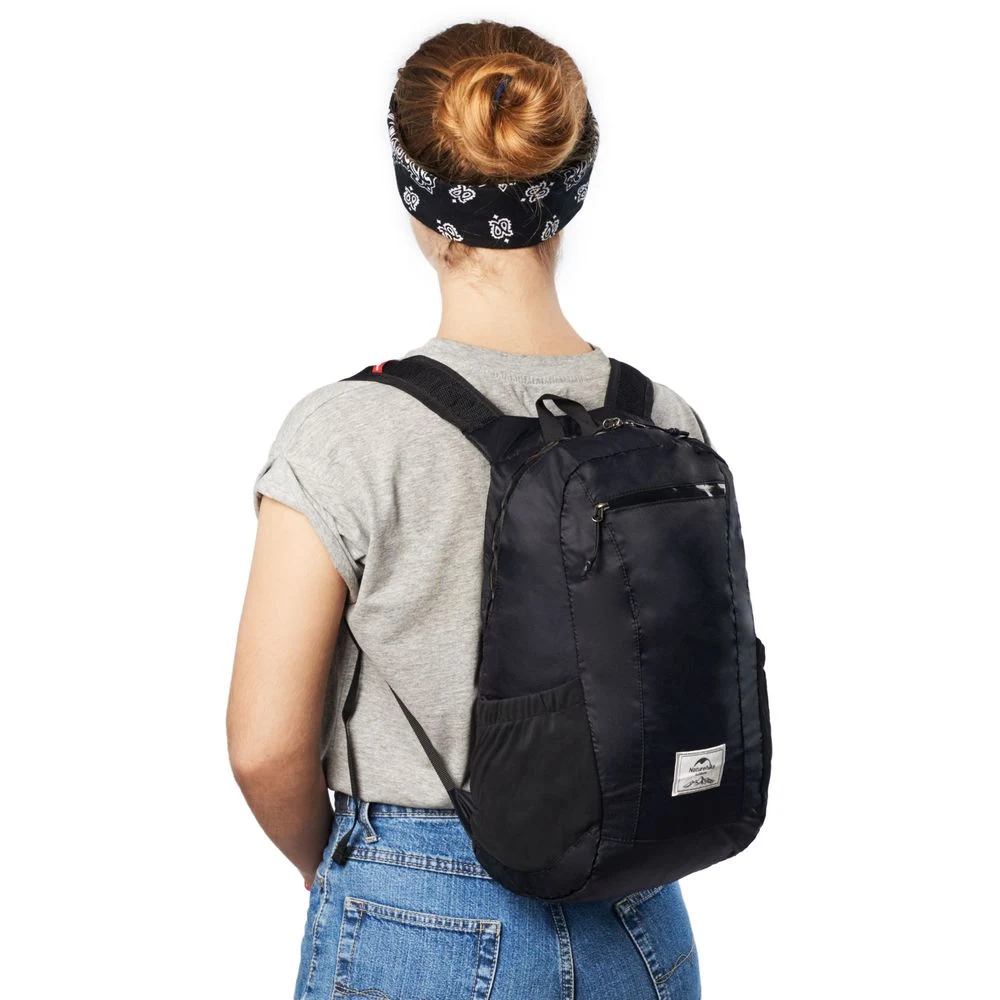 Рюкзак Naturehike Ultralight NH17A012-B 18 л Нейлон 42х23х17 см Чорний