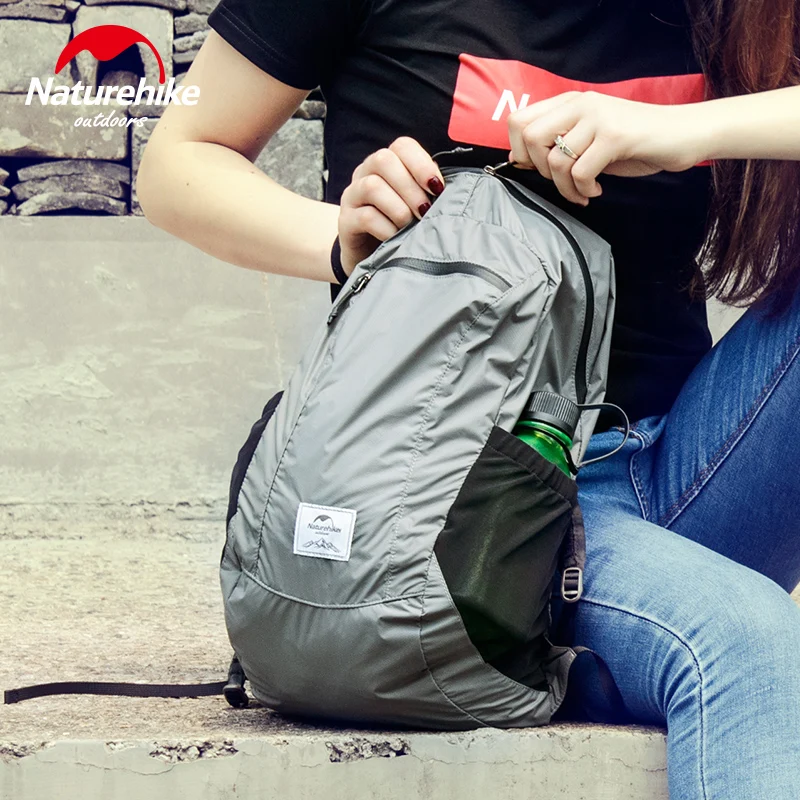 Рюкзак Naturehike Ultralight NH17A012-B 18 л Нейлон 42х23х17 см Чорний