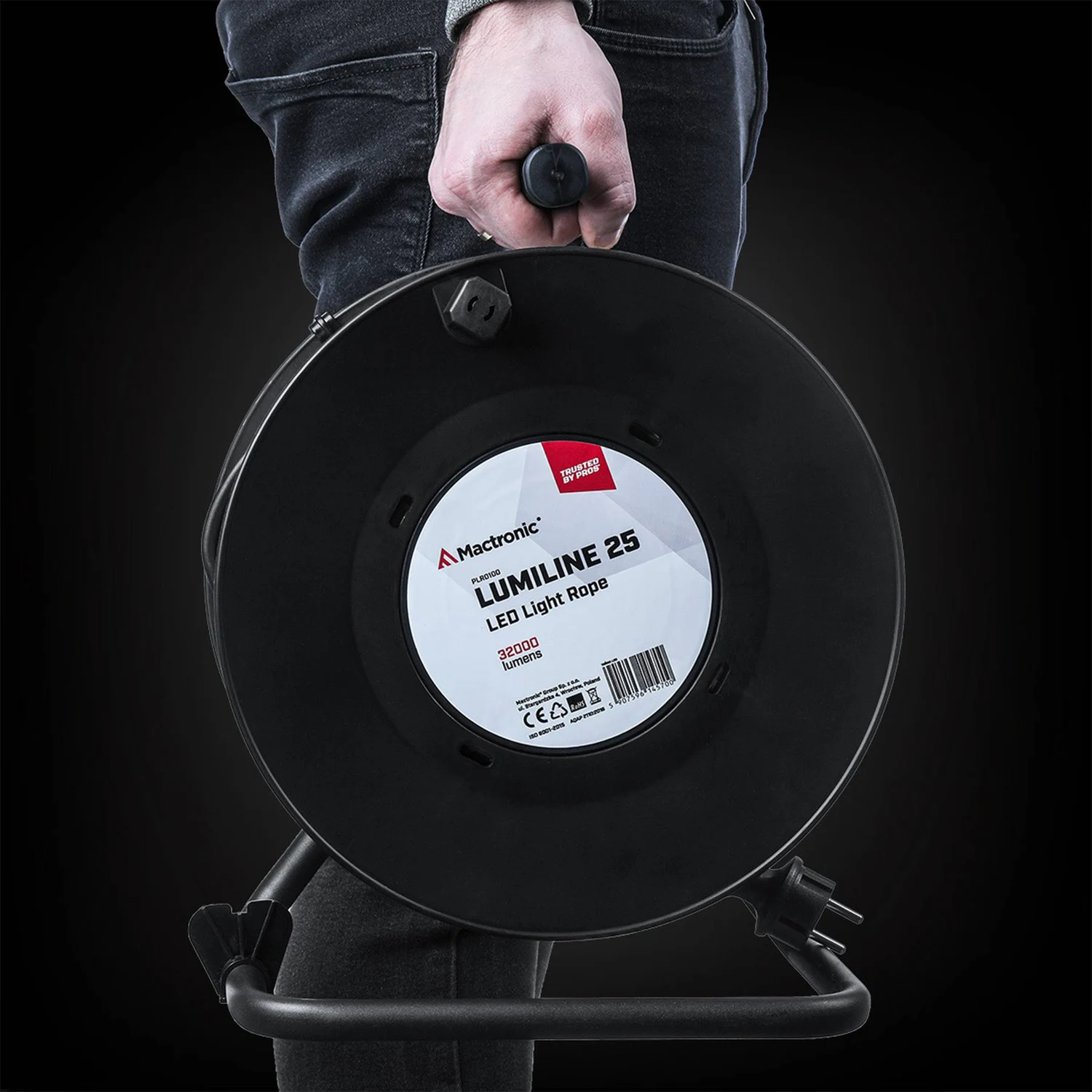 Світлодіодна стрічка Mactronic Lumiline 25 32000 лм 25 м чорна IP65