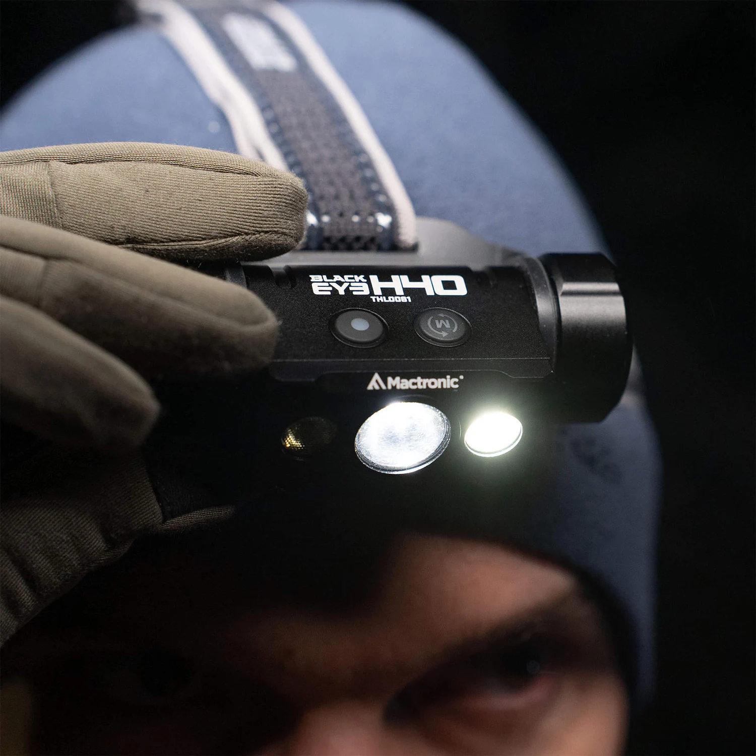 Налобний фонарь Black Eye H40 4000 Лм авіаційний алюміній чорний