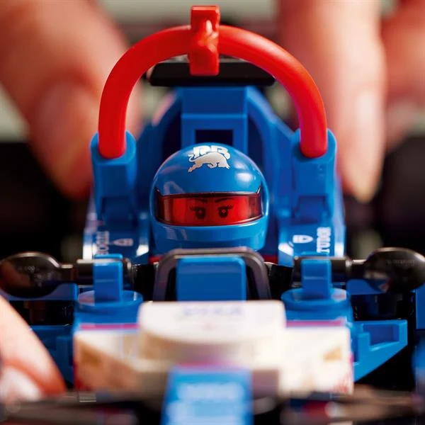 Конструктор LEGO Speed Champions F1 Visa Cash RB VCARB 01 248 деталей пластик чорний червоний жовтий