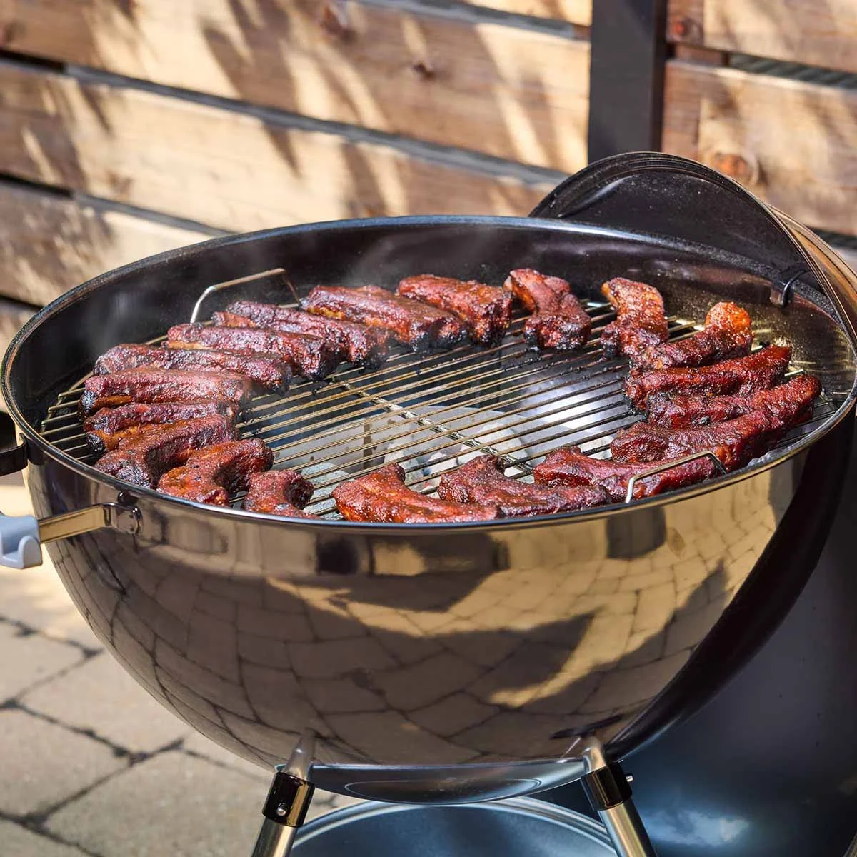 Вугільний гриль Weber Original Kettle 57 см хромована сталь чорний