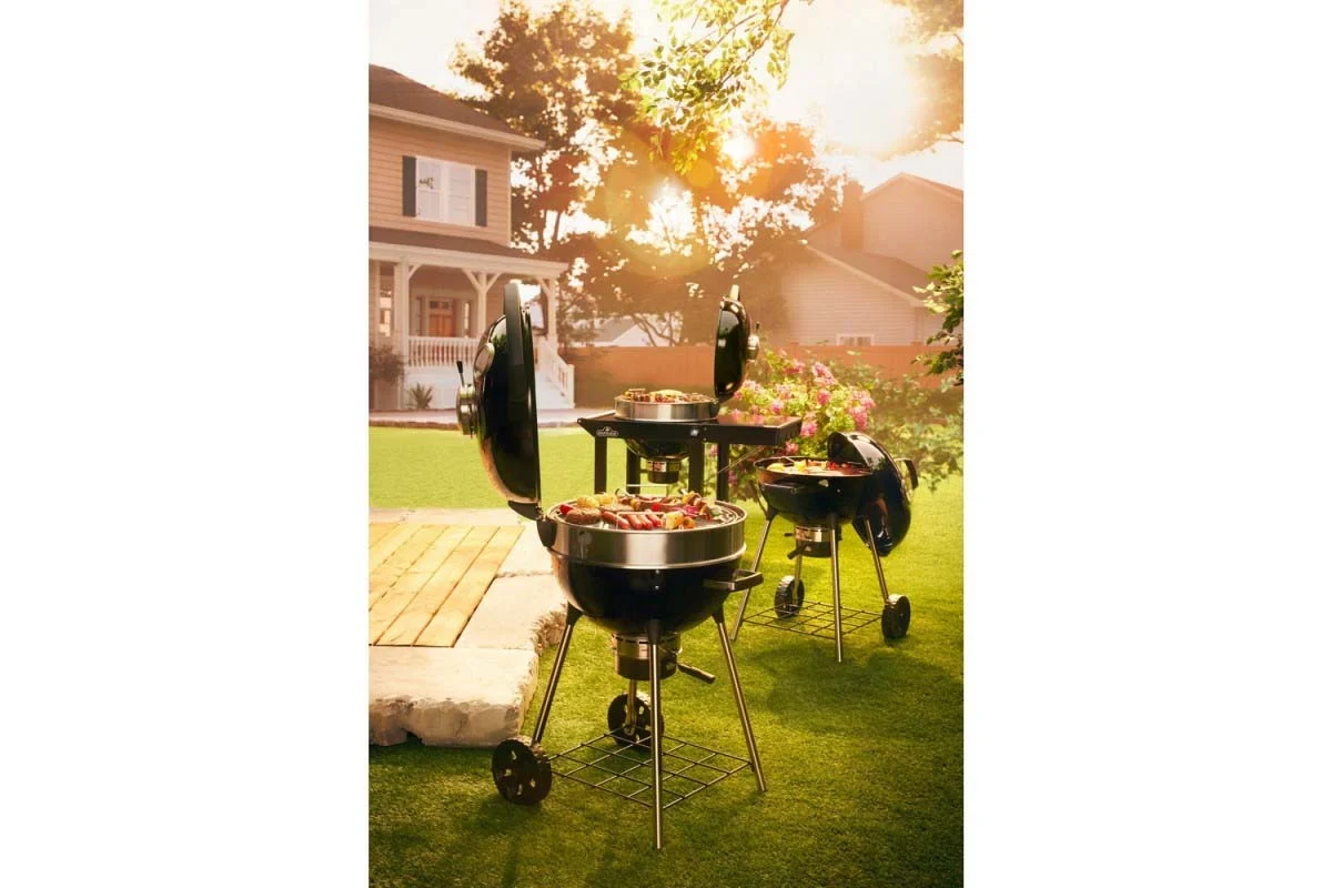 Вугільний гриль Napoleon PRO Kettle PRO22K-LEG-3 57 см сталь чорний