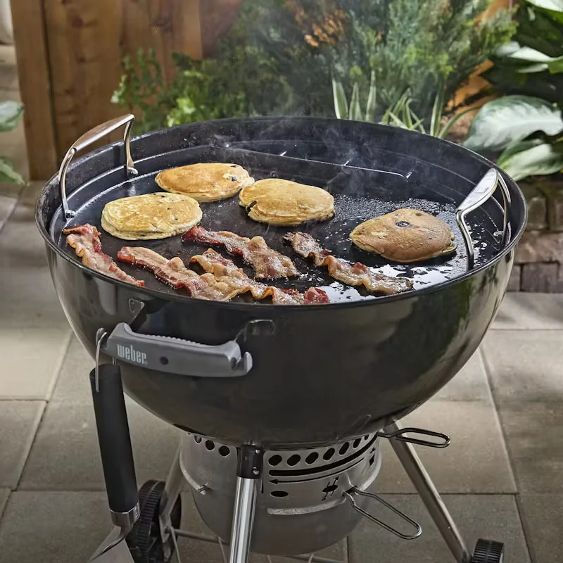 Планча для гриля Weber Kettle 57 см чавунна з порцеляновим покриттям 5,7х60,5х63,5 см