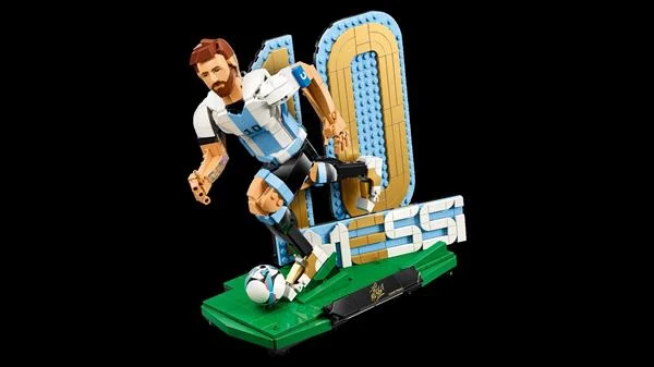 Конструктор LEGO Editions Ліонель Мессі 958 деталей Пластик Різнобарвний