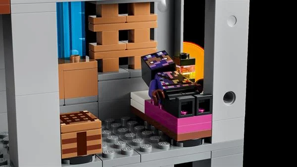 Конструктор LEGO Minecraft Станція ґастів 754 деталі Пластик Різнобарвний