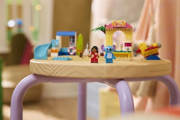 Конструктор LEGO Disney Веселощі на пляжі 113 деталей пластик різнобарвний модель 43280