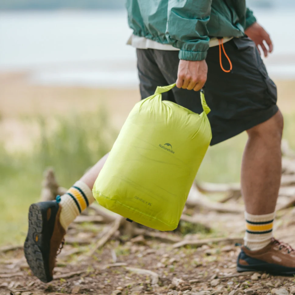 Гермомішок Naturehike CNK2550XB012 4 л поліамід білий 23х11,2х27 см