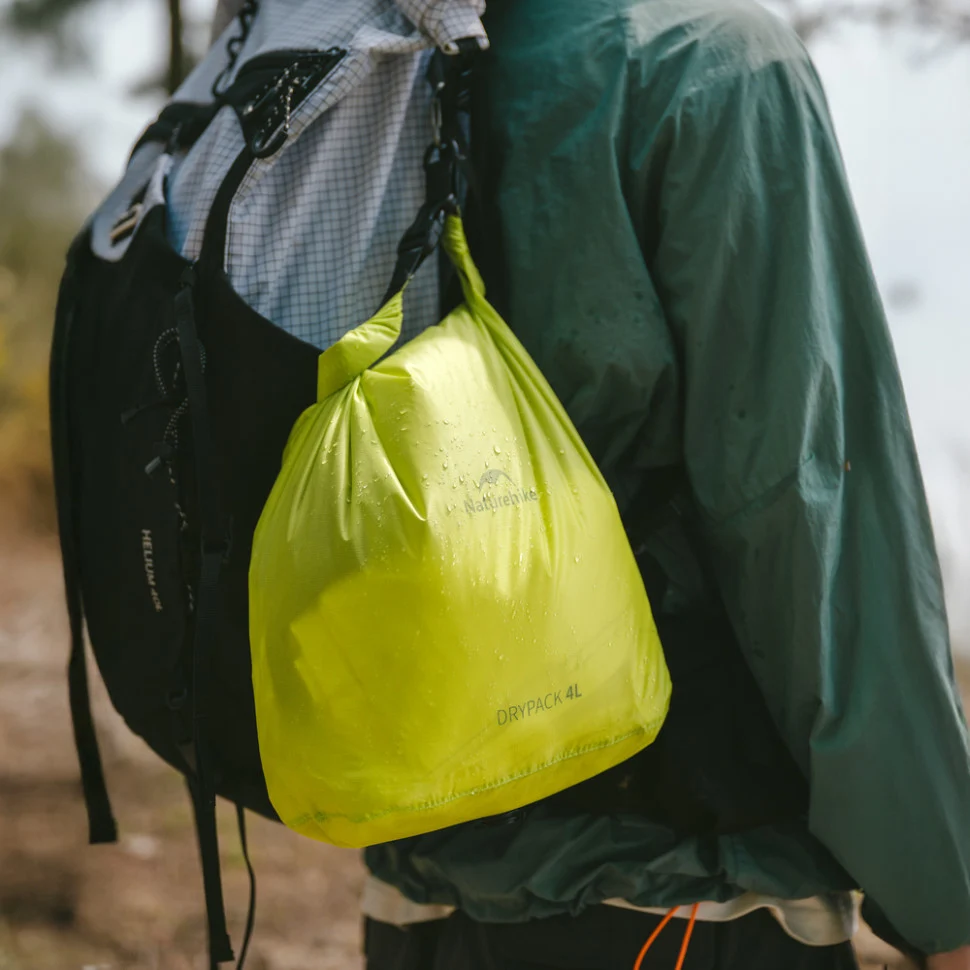 Гермомішок Naturehike CNK2550XB012 4 л поліамід білий 23х11,2х27 см