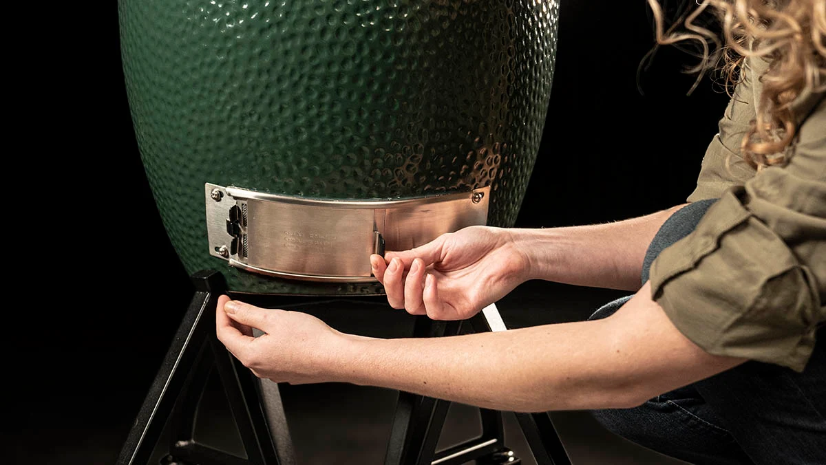 Заслонка нижня для грилів Big Green Egg M-L регулювання повітря нержавіюча сталь