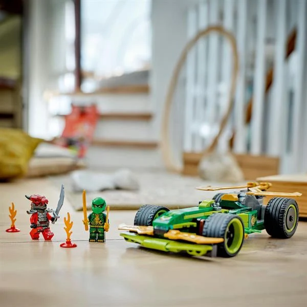 Конструктор LEGO NINJAGO Автомобіль для перегонів Лойда з інерційним двигуном 181 деталь Пластик Зелений