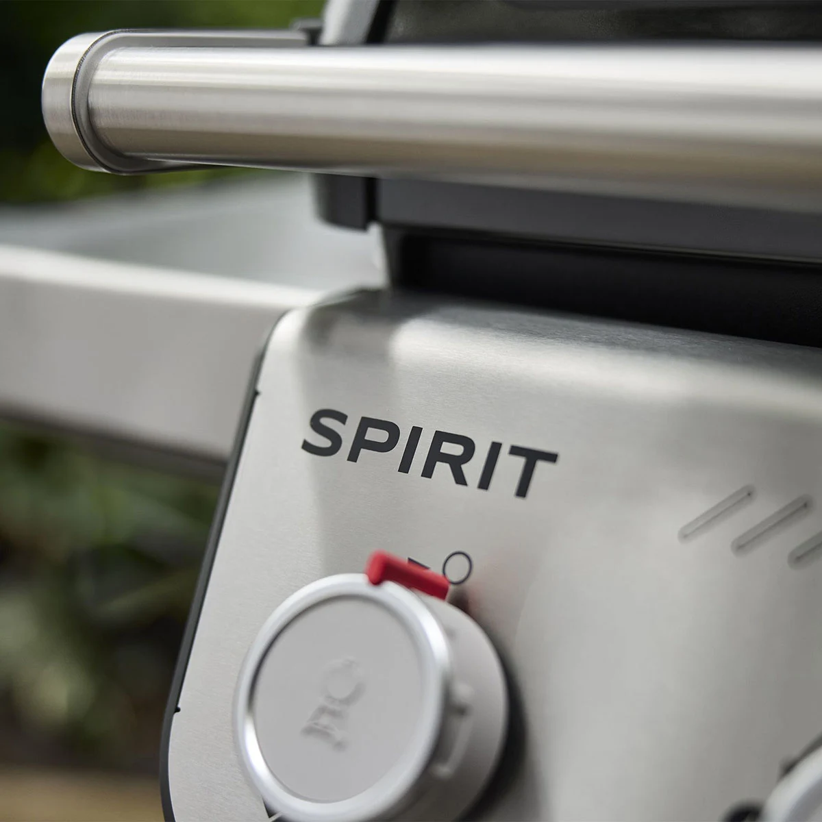 Газовий гриль Weber Spirit E-210 52х45 см сталь чорний