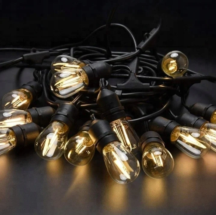 Садова гірлянда 10 м з 10 LED-лампами E27 теплого білого світла IP44 чорна