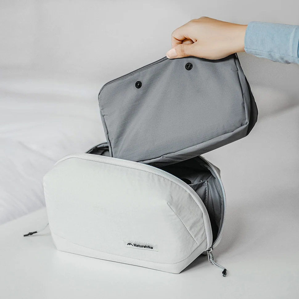 Косметичка 2 в 1 Naturehike CNK2450XB019 чорна поліамід 26х15х13,5 см