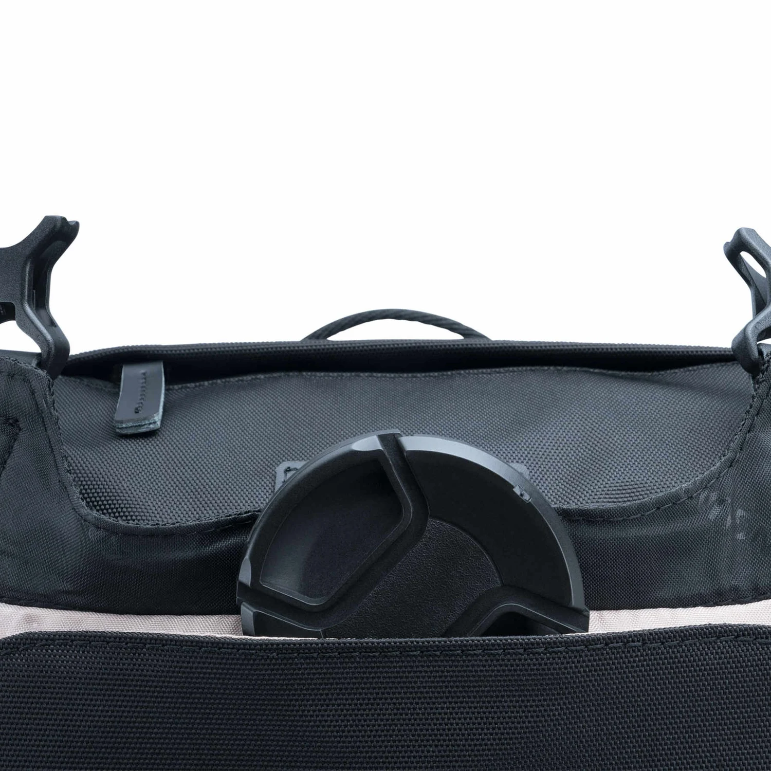 Сумка Vanguard VEO GO 15M для фото 3 л 900D Polyester чорна