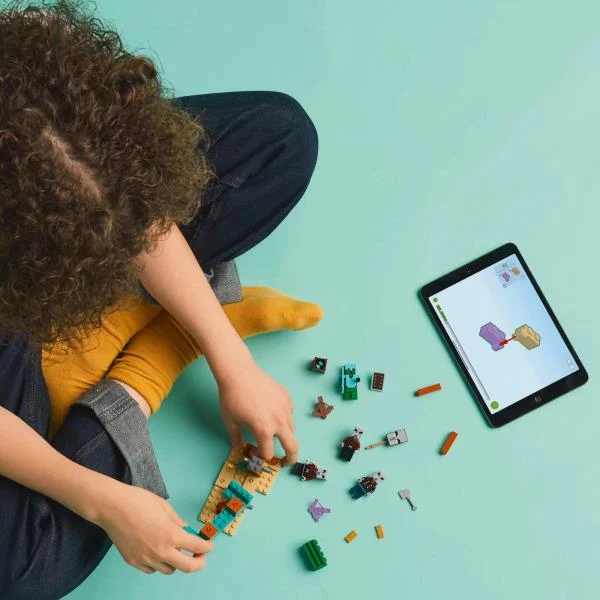 Конструктор LEGO Minecraft Пустельний патруль розбійника 105 деталей Пластик 21267