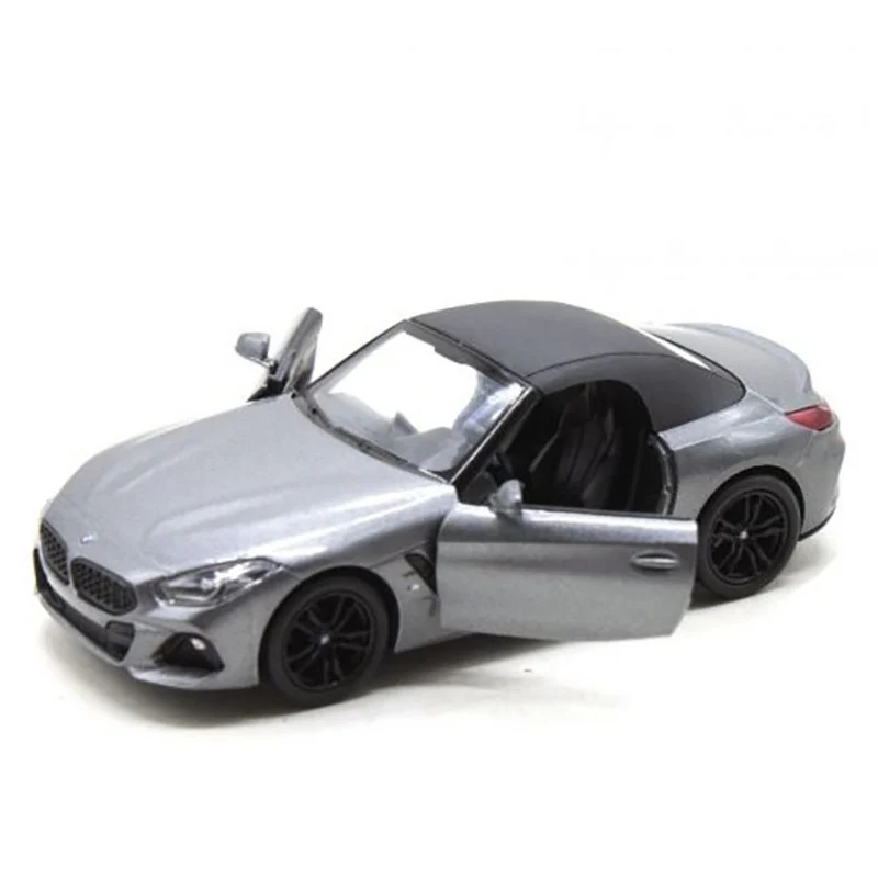 Машинка інерційна BMW Z4 1:36 метал срібляста 12,5 см
