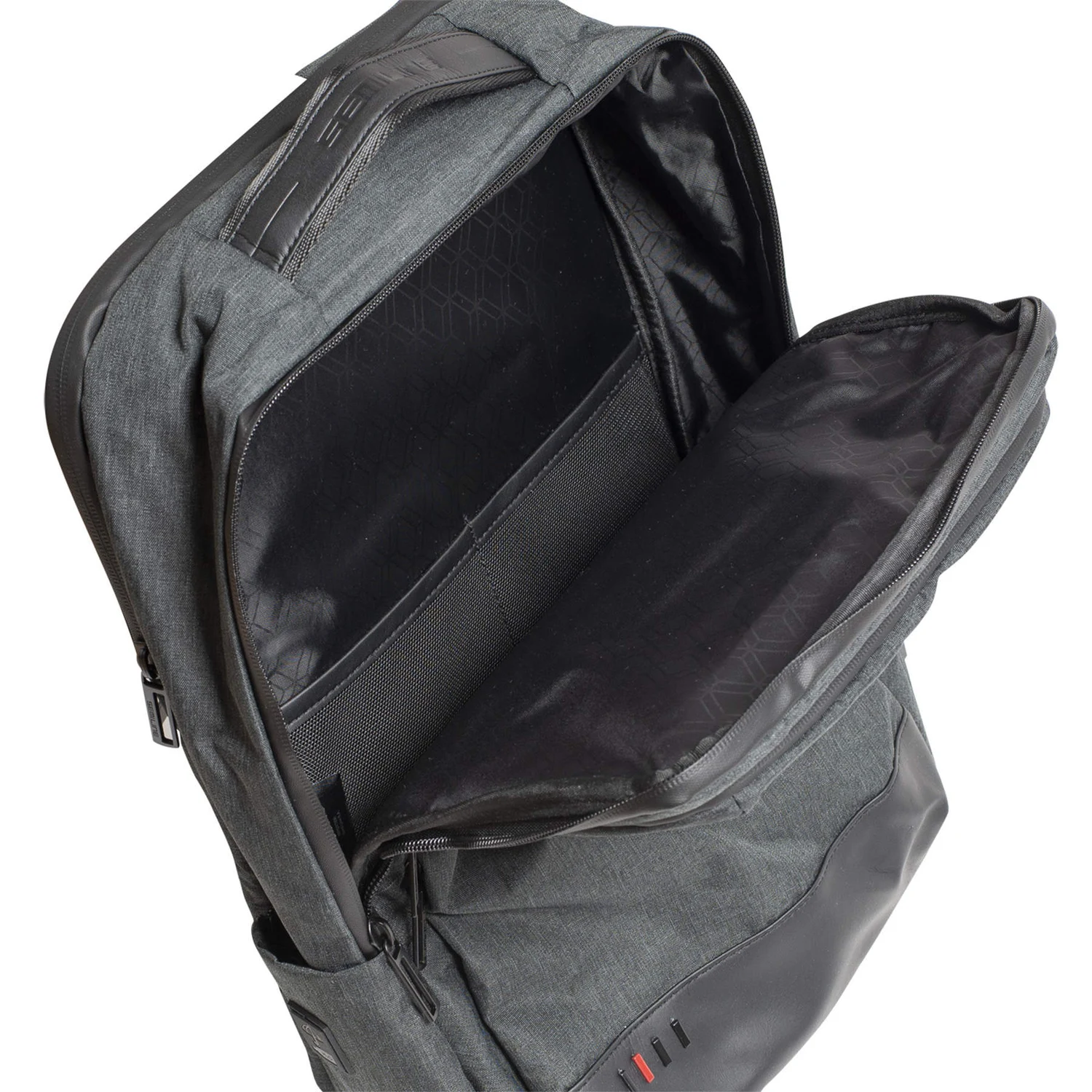 Рюкзак міський Semi Line USB 24 600D Polyester DWR 440х300х170 мм Темно-сірий