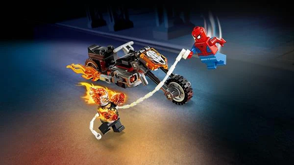 Конструктор LEGO Людина-павук vs Примарний вершник 72 деталі пластик різнобарвний