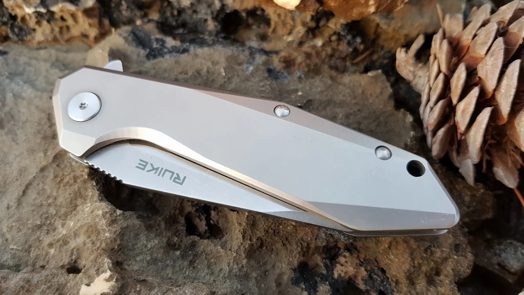 Ніж складаний Ruike P135-SF 9,2 см 14C28N сірий