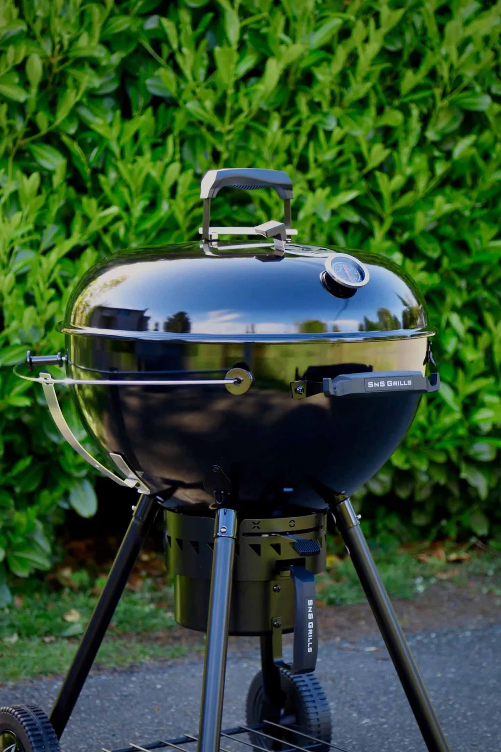 Вугільний гриль Slow 'N Sear Black Edition Kettle 57 см сталь чорний
