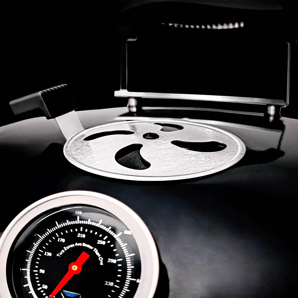 Вугільний гриль Slow 'N Sear Black Edition Kettle 57 см сталь чорний